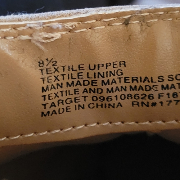 UNIVERSAL THREAD POINTED TOE LOW BLOCK HEEL ANKLE BOOTIE - Picture 6 of 12